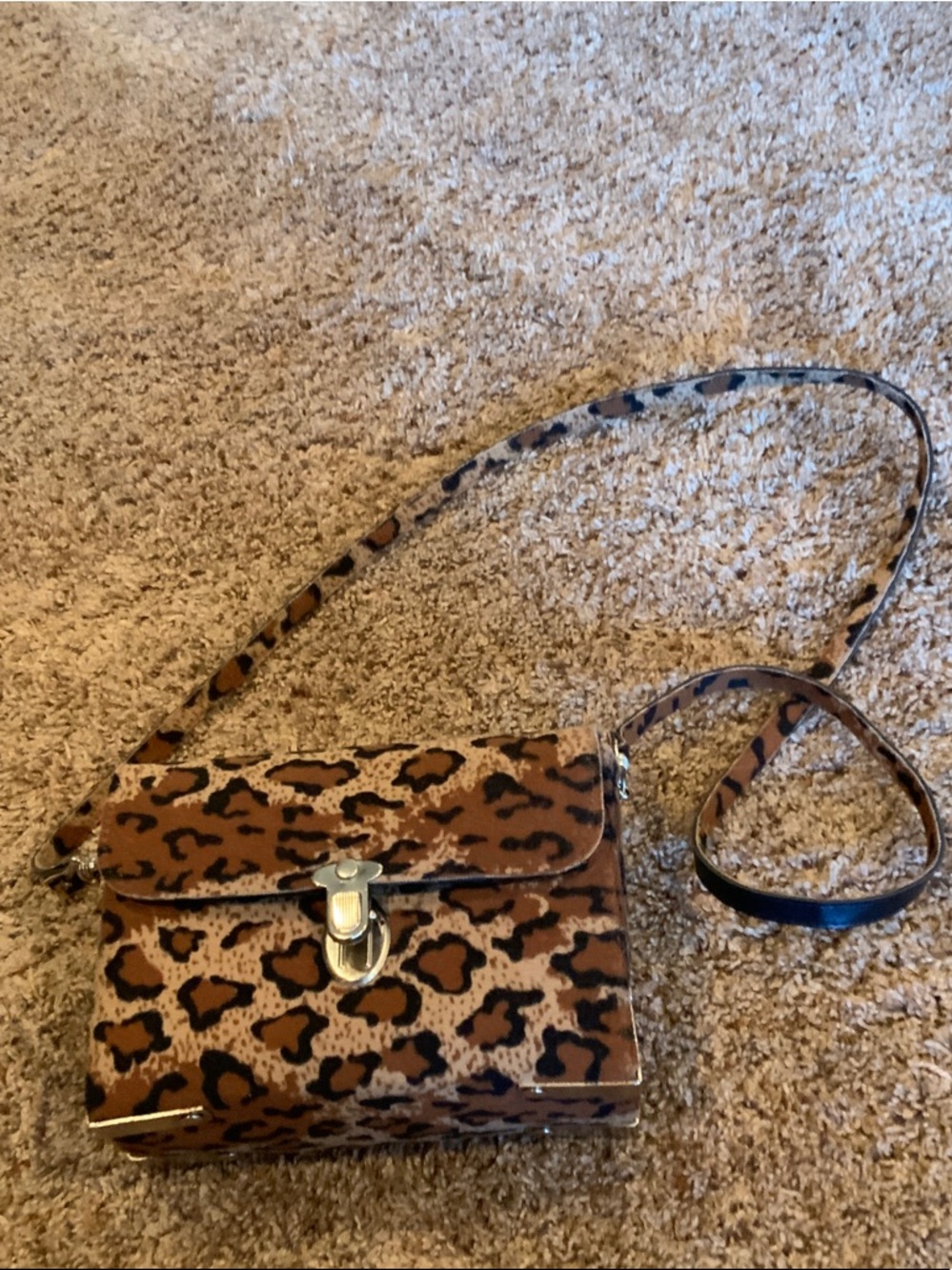 vintage Animal print Crossbody or tote purse 👜